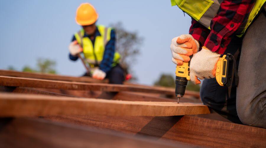 Expert Emergency Roof Repairs services in Kaleva, MI